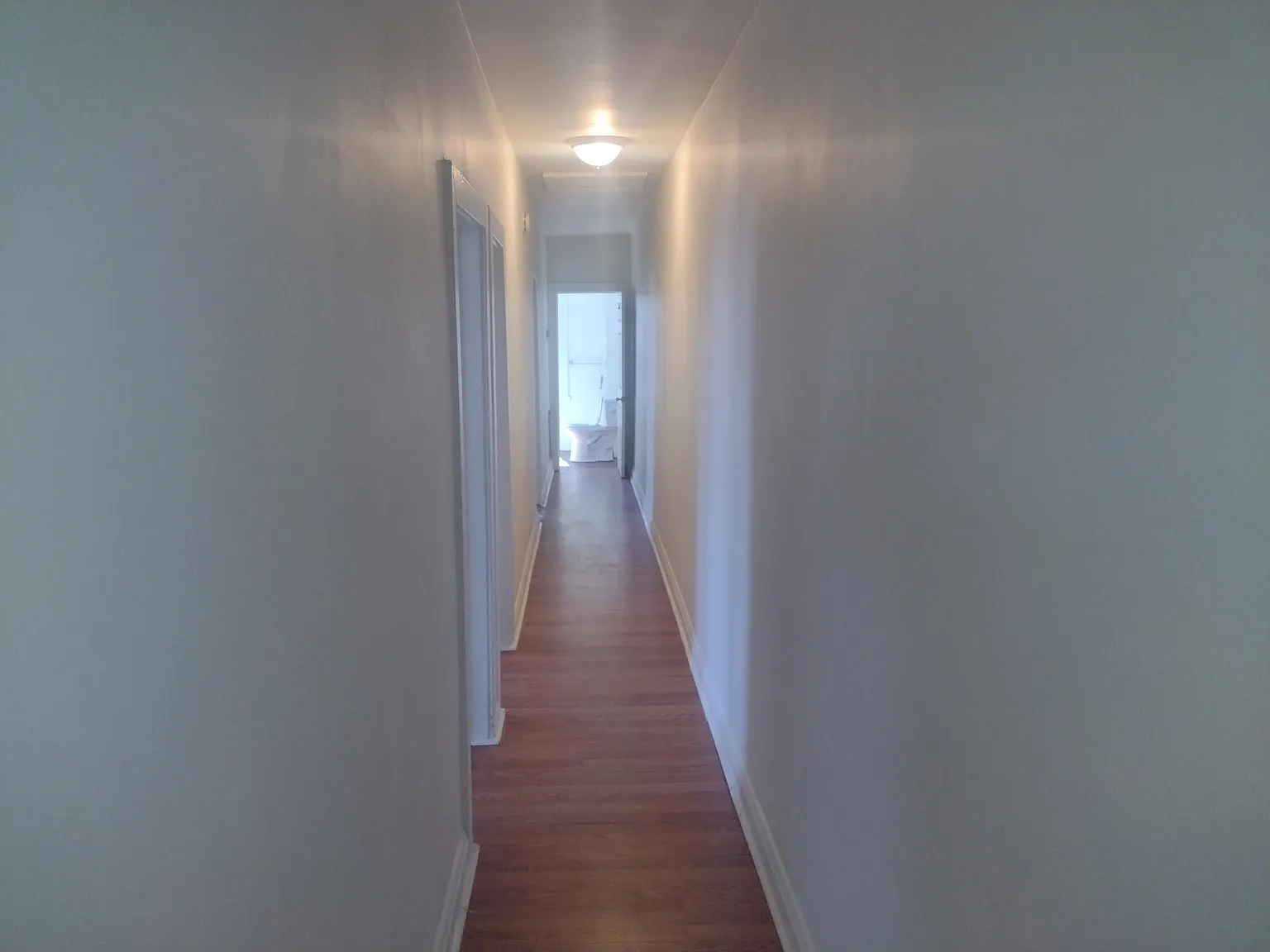 2 bed, 800 sqft, $1,150 — Photo 2