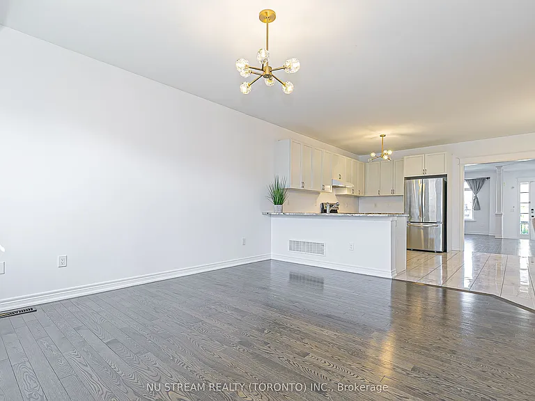 194 Paradelle Dr — Photo 9