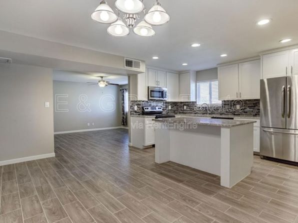 1527 W Huntington Dr