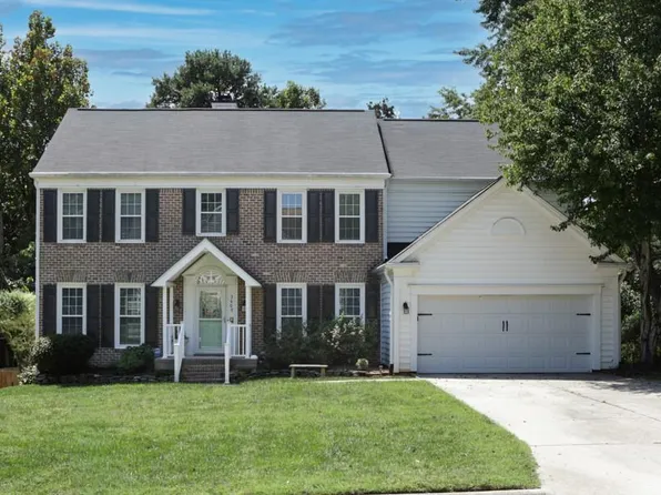 3609 Blairwood St, High Point, NC 27265