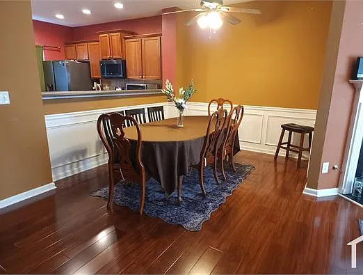 2232 Leicester Way SE — Photo 11