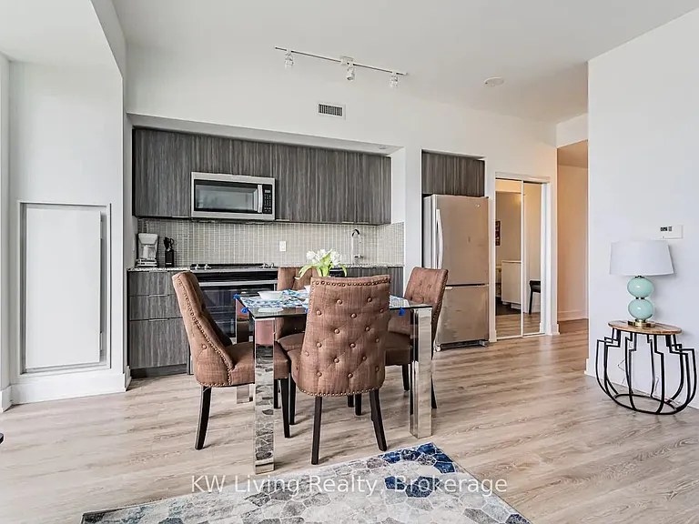 108 Peter St #1116 — Photo 5