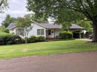 516 Parsons Ave, Greenwood, MS 38930