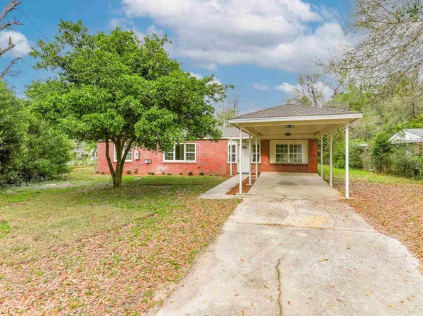 266 Omega Ct, Pensacola, FL 32506