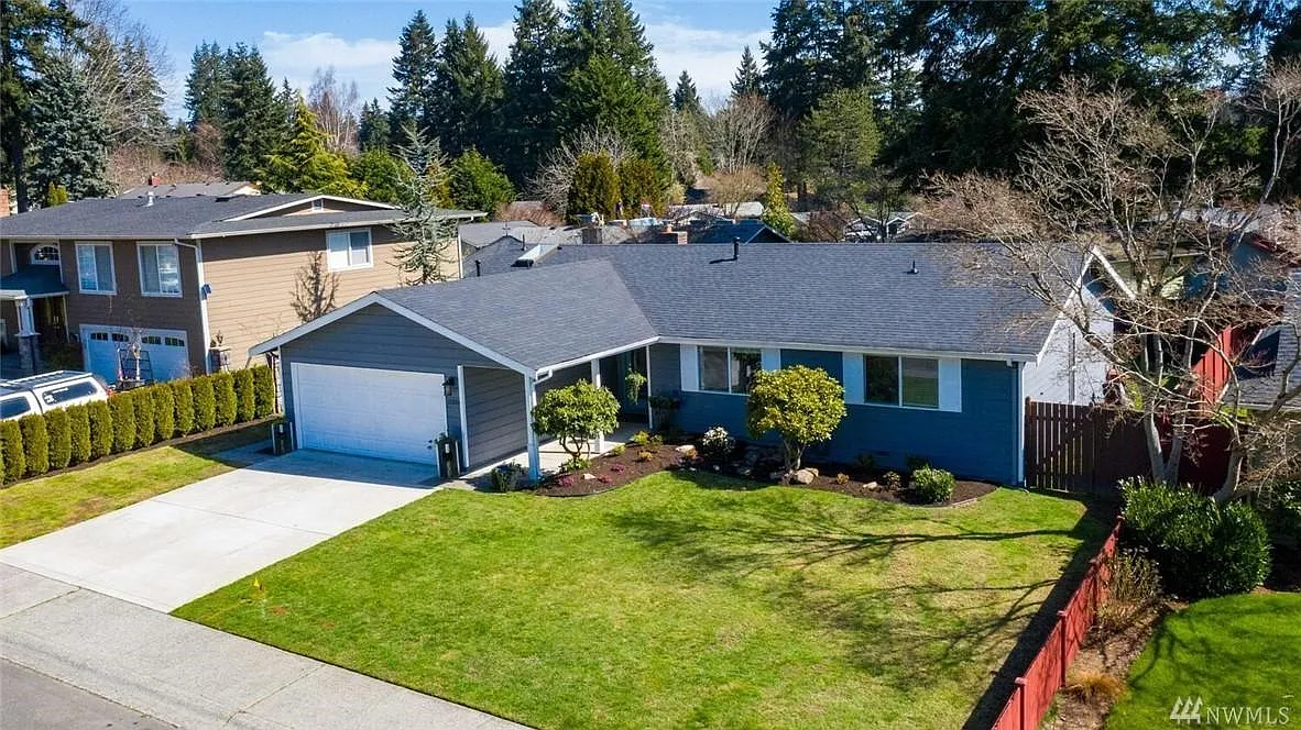 Building Photo - 13334 119th Ave NE