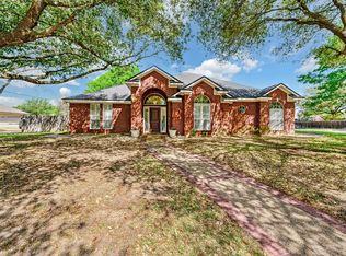 901 Stoneridge Dr, Hewitt, TX 76643