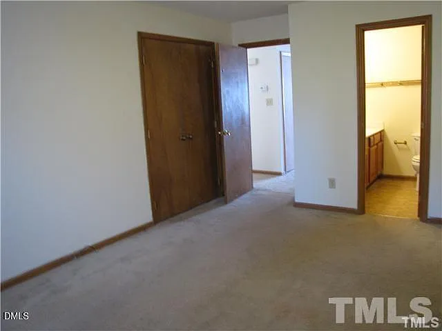 3 bed, 3.0 bath, $1,850 — Photo 3
