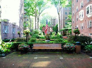 117-01 Metropolitan Ave #C2C, Jamaica, NY 11418