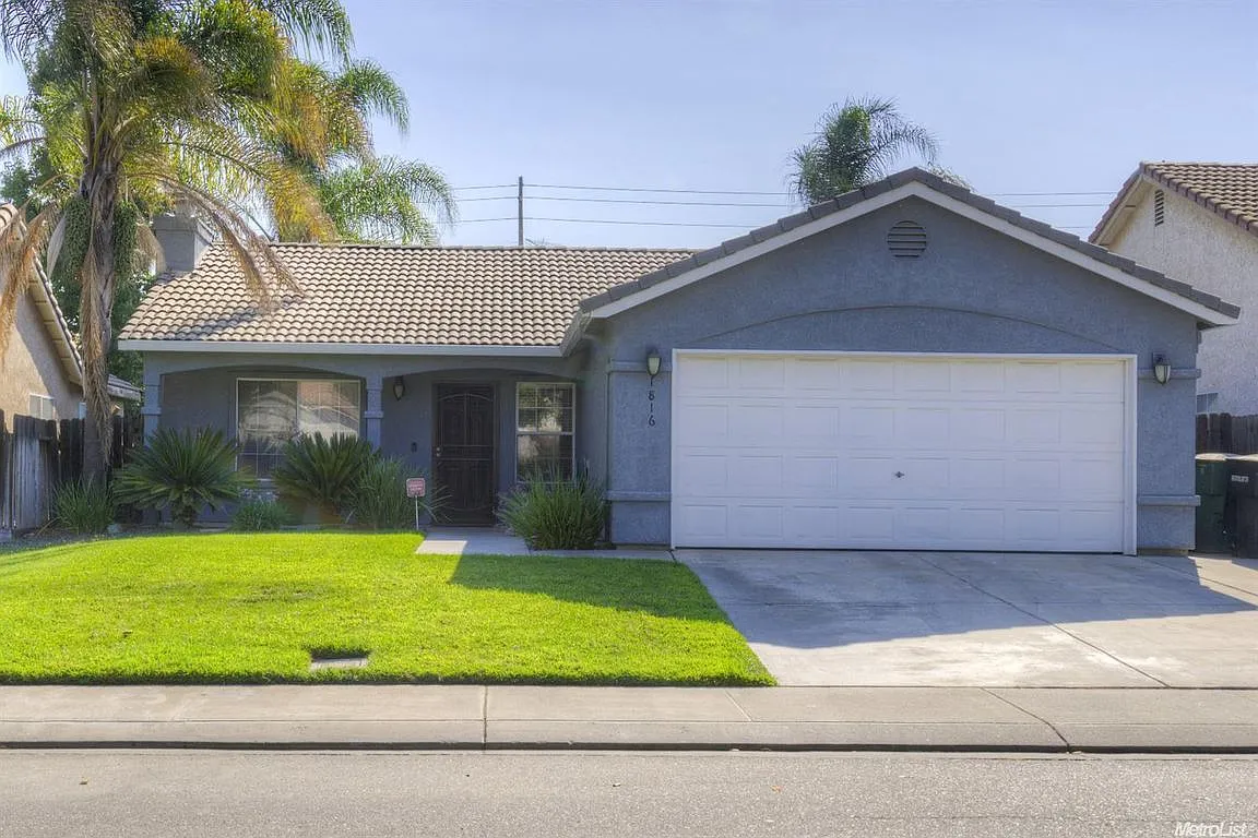 1816 Brahms Way photo 1