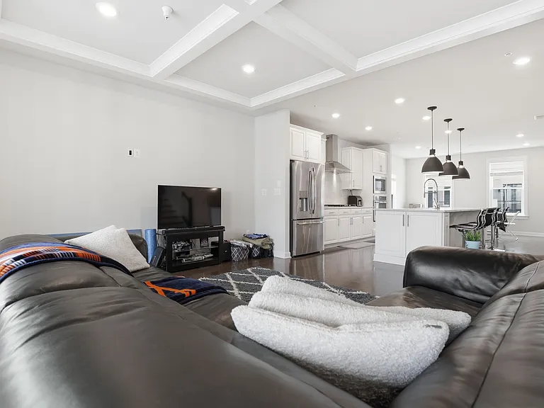 44654 Provincetown Dr — Photo 9