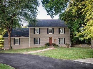 61 Signal Hill Blvd, Belleville, IL 62223