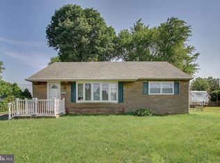 3787 Bridgewater Rd, Brookhaven, PA 19015