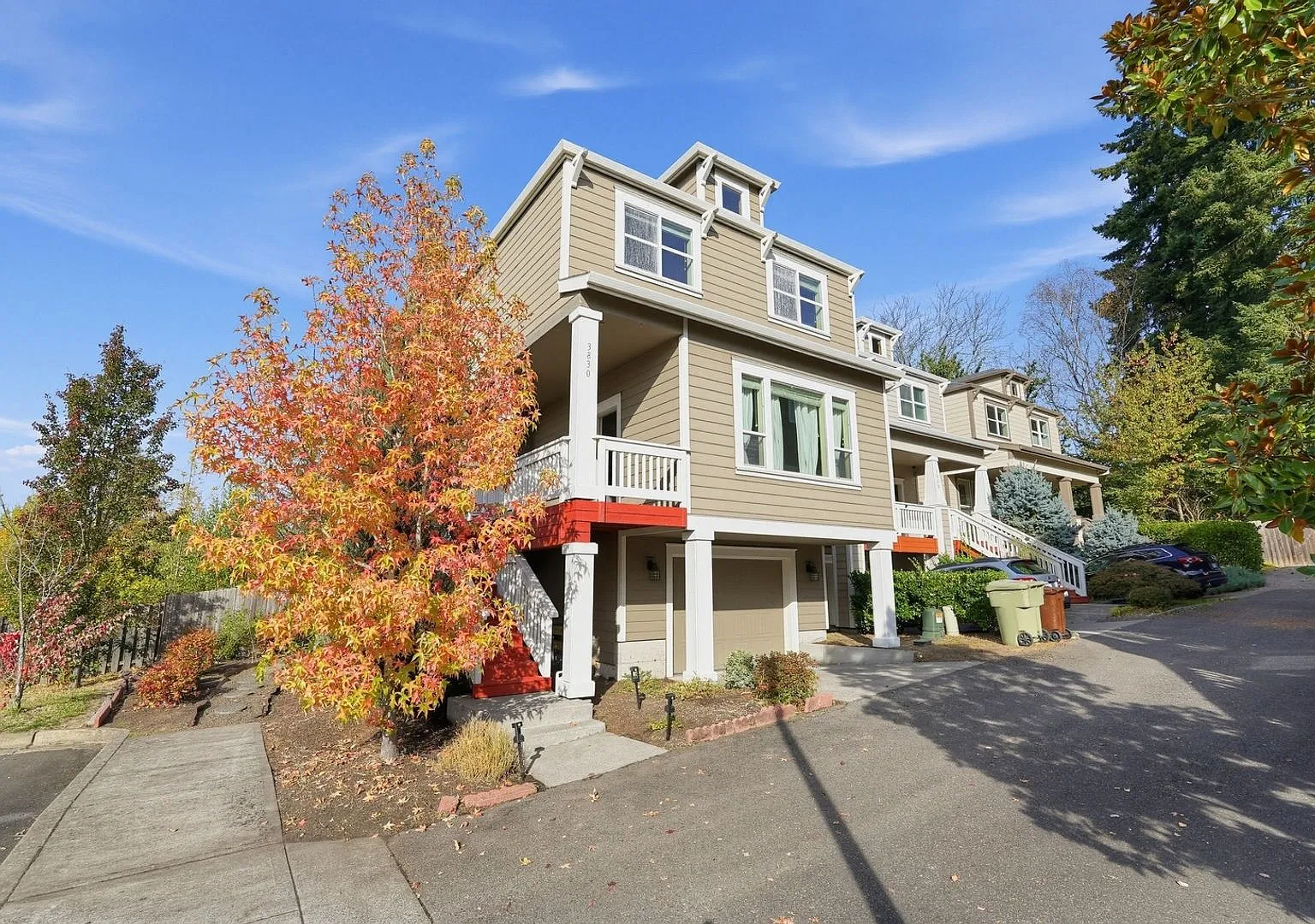 3BR Furnished Vintage home for rent! — Photo 1