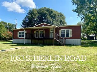 1083 S Berlin Rd, Brenham, TX 77833