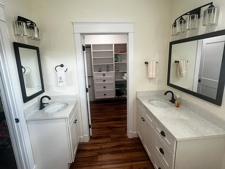 659 Sinasta Dr — Photo 13