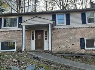114 Fairwood Dr, North Chesterfield, VA 23235