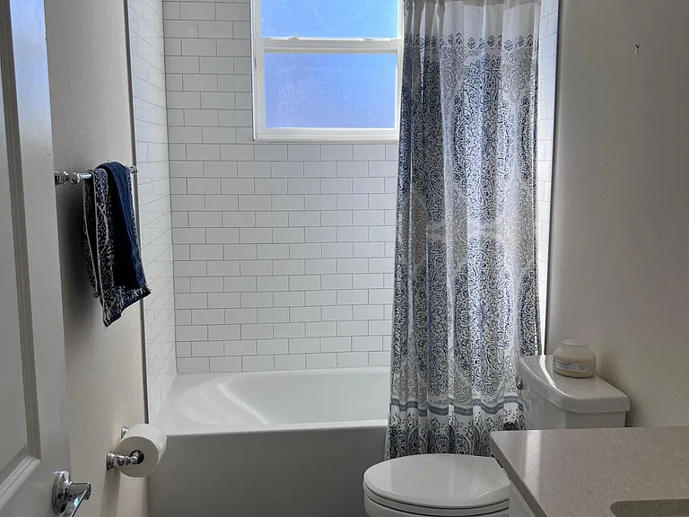 2nd bathroom