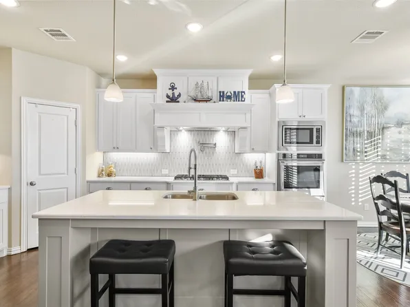 1513 Barberry Ln, Northlake, TX 76226