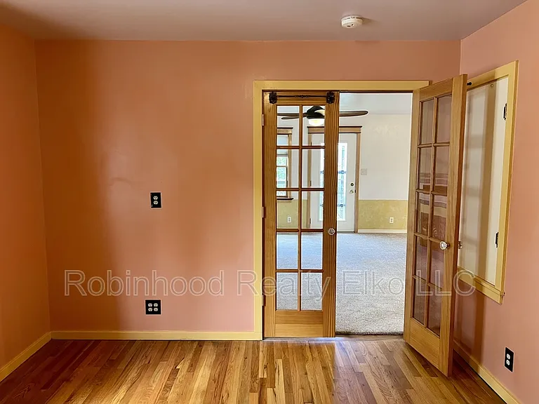 165 W Oak St #1 — Photo 20
