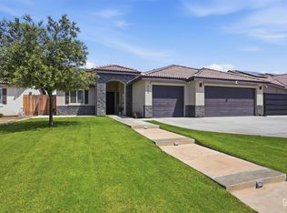 912 James Valley Ct, Bakersfield, CA 93307