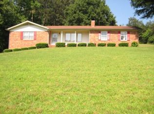 3230 Robinson Rd, Newton, NC 28658