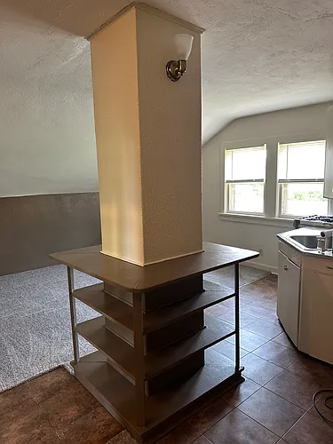 809 Blackmer Ave #3 Photo 1