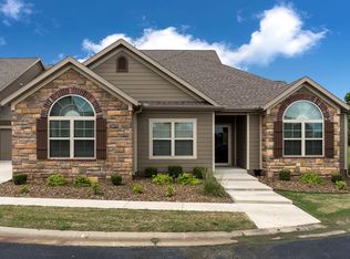 2400 SW Coniferous Pl, Bentonville, AR 72712