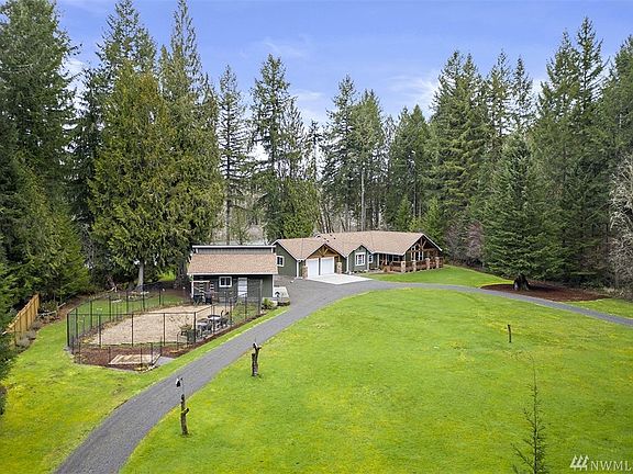 4th image of 290 Deer Park Ln #27