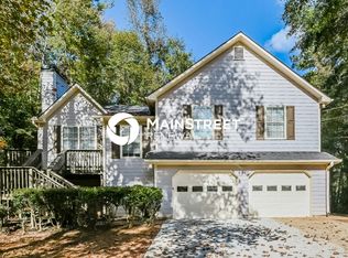 408 Squire Dr, Ellenwood, GA 30294