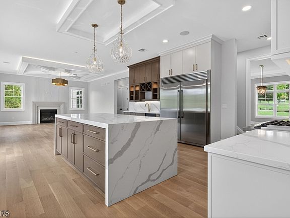 3rd image of 2 Ravinn Lane