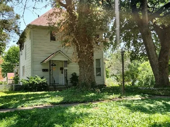 602 Ohio Ave, Holton, KS 66436