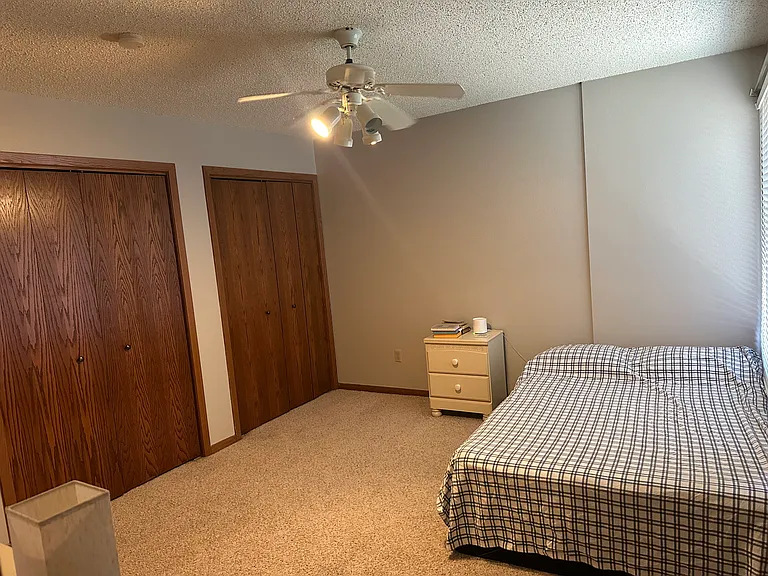 1156 Mormon Trek Blvd — Photo 12