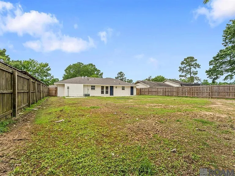 1635 Outrigger Dr — Photo 15