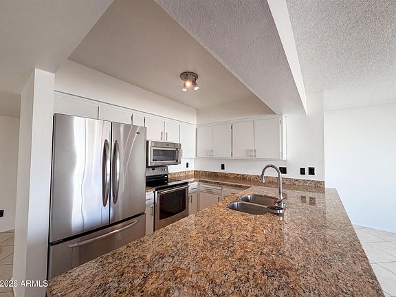 2nd image of 2611 W ELLIS Drive