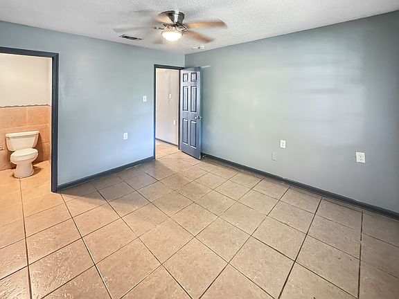 2nd image of 7858 Sun St