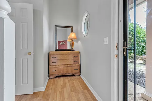 8676 Ashley Glen Cir N Photo 1
