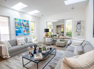 452 Woodcrest Rd, Key Biscayne, FL 33149