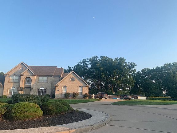 5th image of 2 Portland Grove Ct