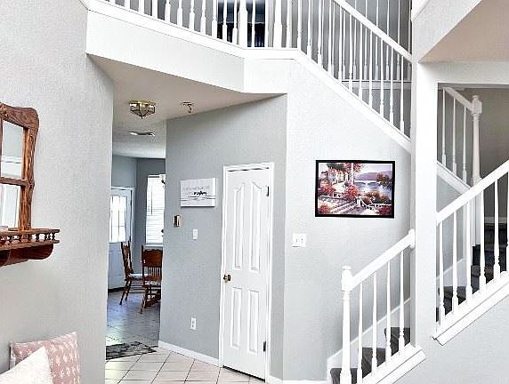 3rd image of 417 Thunderbay Dr