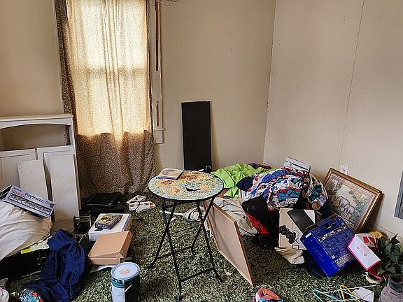 4th image of 409 Kaywood Ave