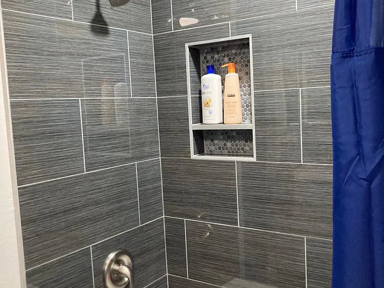 1832 E Alameda Dr — Photo 22