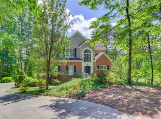 105 Pine Lake Dr, Cumming, GA 30040