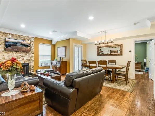 3204 Schindler Ln, Wayne Twp., NJ 07470