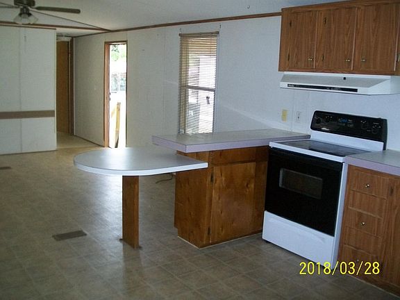 5th image of 402 County Road 136a