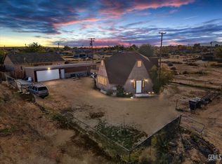 8812 Nipa Ave, California City, CA