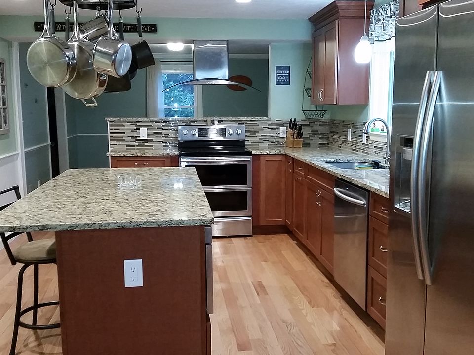 2nd image of 12 Priest Rd