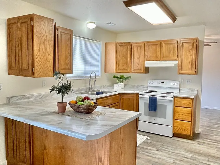 1516 S 4000 W — Photo 9
