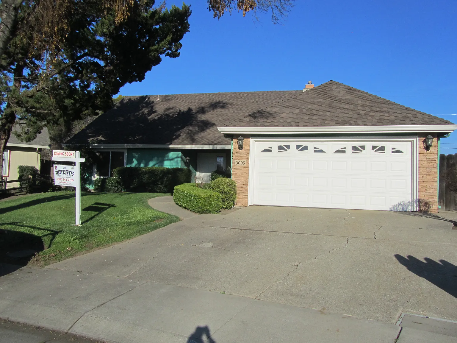 3005 Riverside Ct photo 1