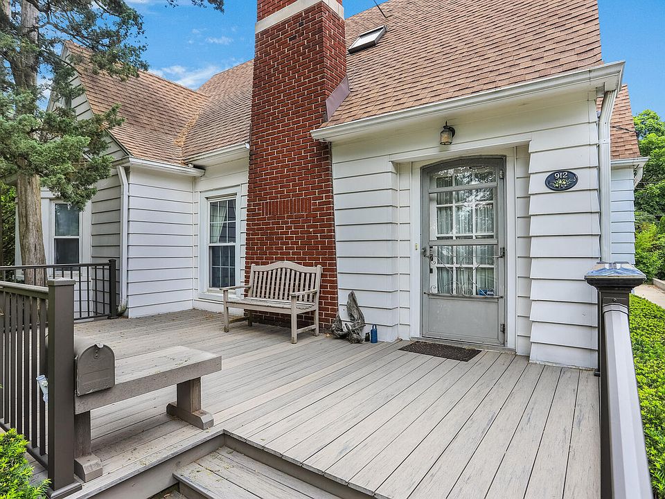 912 W Armory Ave, Champaign, IL 61821 Zillow