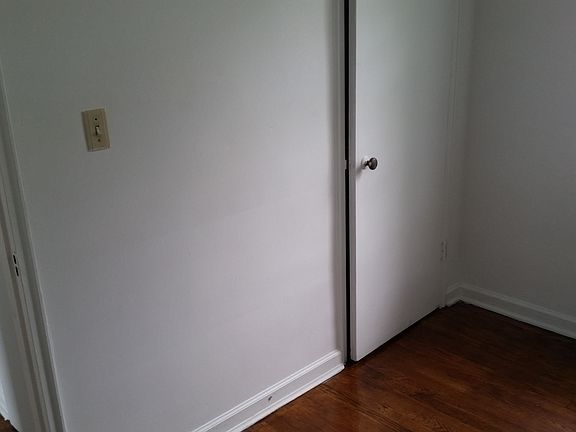 3rd image of 802 Woodrow Wilson Pl #802B